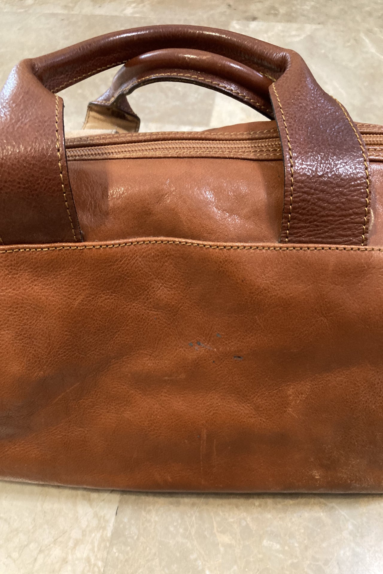 Vintage leather bag