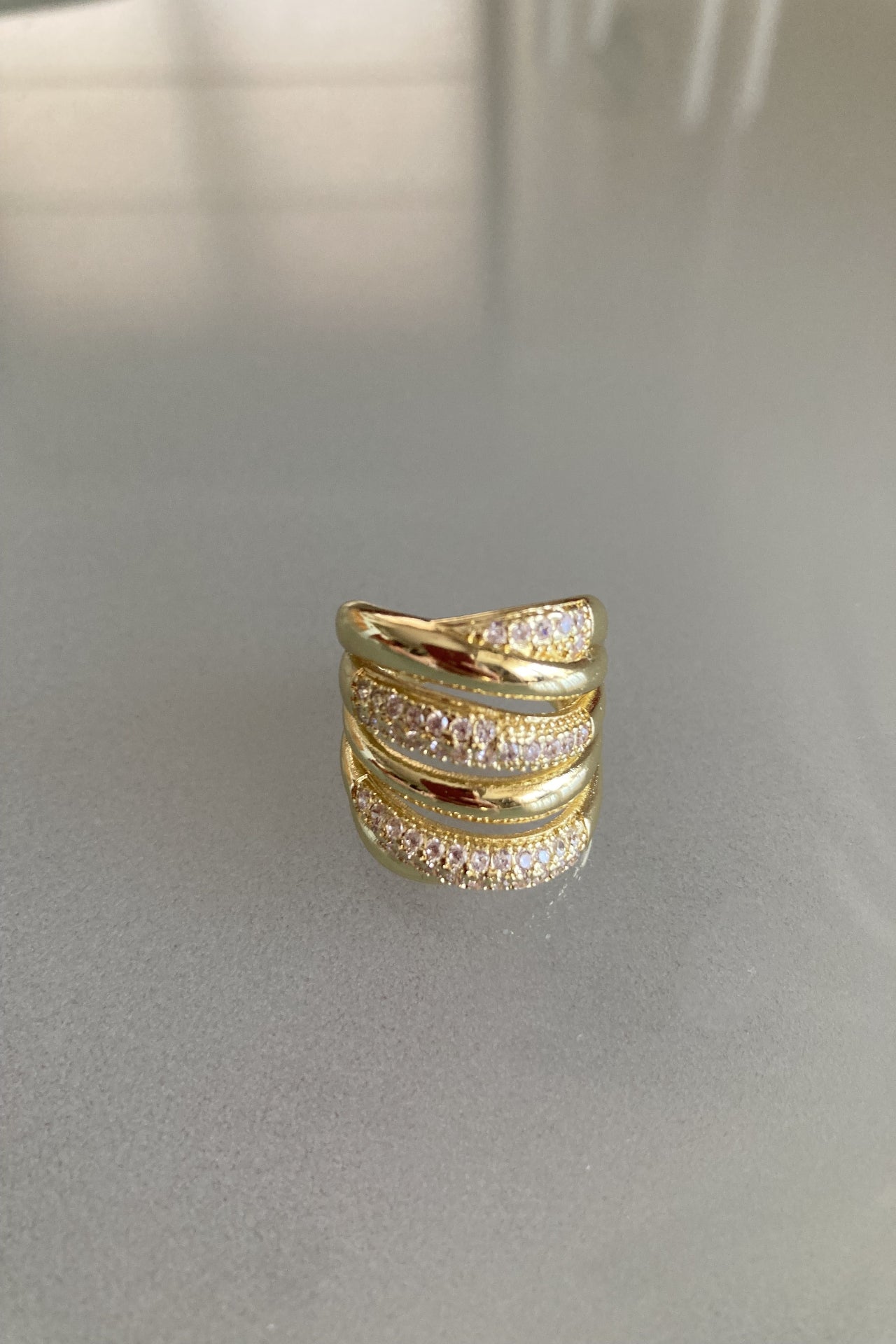 Retro style ring
