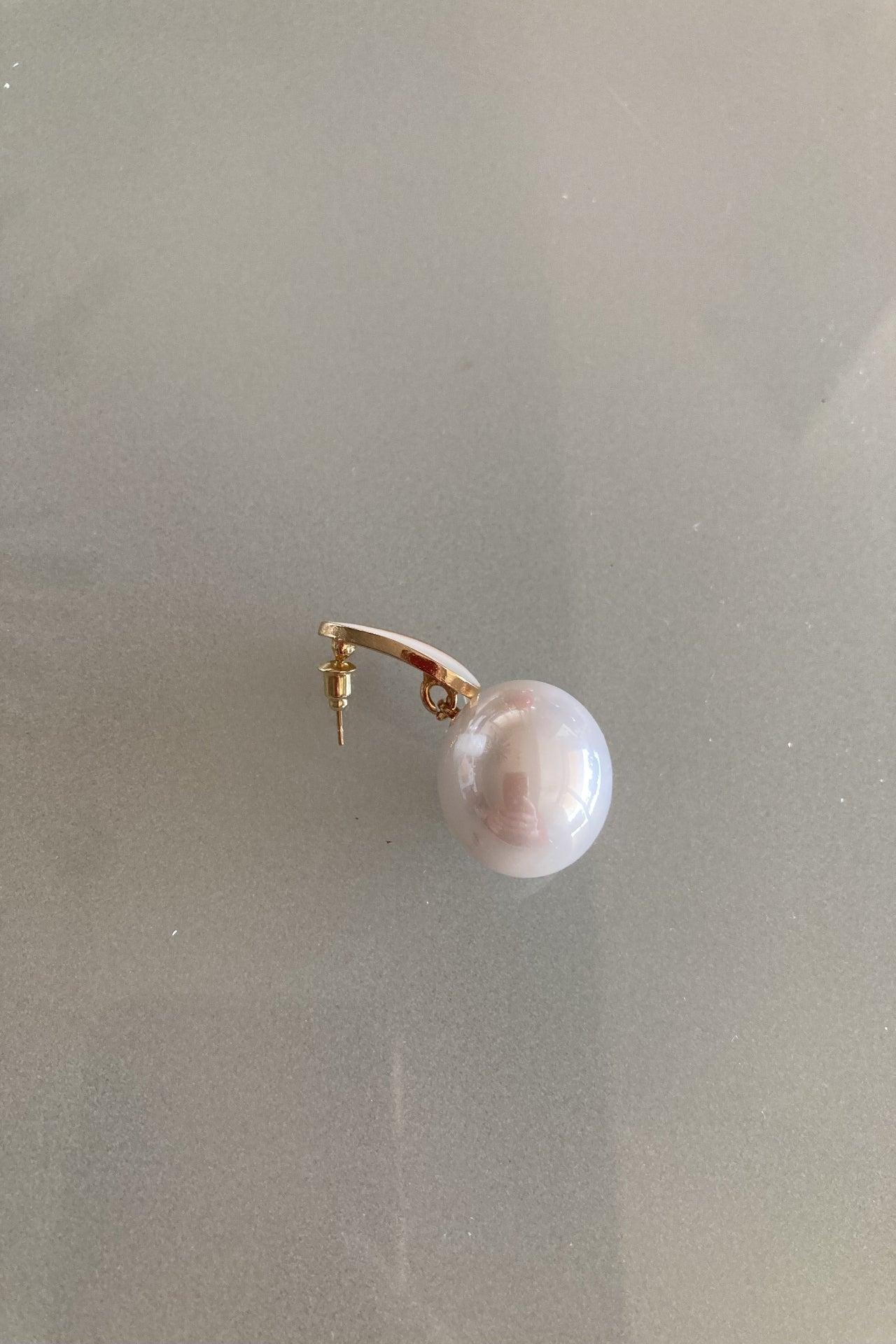 Drop pearl earrings