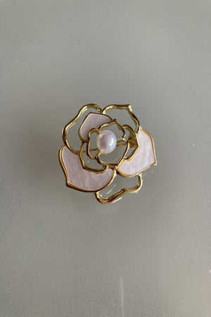 Flower brooch