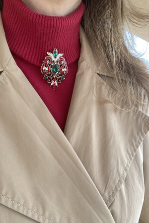Retro brooch
