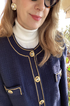 Vintage Feminine blue blazer